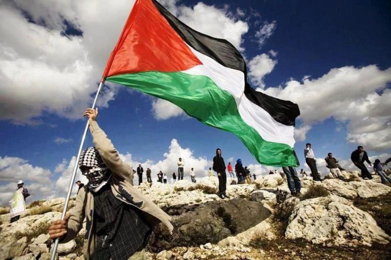 مسئله فلسطین یک موضوع انسانی است
