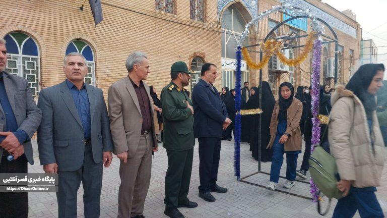 اولین گروه از راهیان نور دانشآموزان دبیرستان شهرستان قصرشیرین به مناطق عملیاتی شهرستان پاوه اعزام شدند