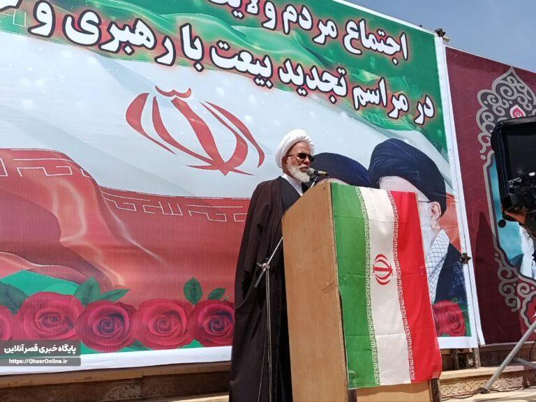 نماینده ولی فقیه در استان و امام جمعه کرمانشاه در اجتماع بزرگ مرزنشینان